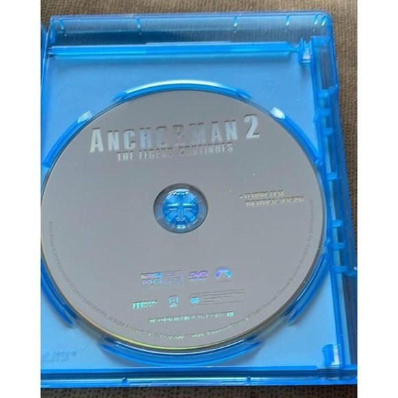 Anchorman 2: The Legend Continues Blu-ray / DVD Rated R Version - No Digital - Picture 7 of 8